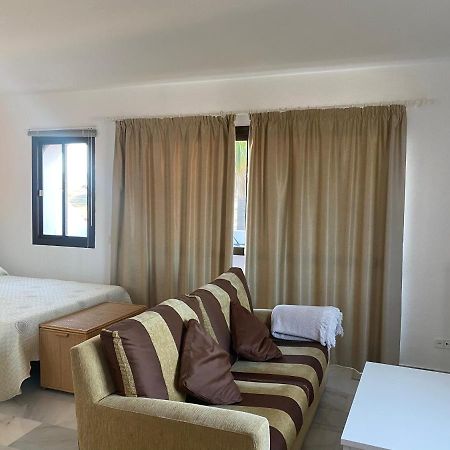 Estudio Duquesa Golf Sierra Y Mar Манилва Экстерьер фото
